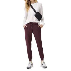 LULULEMON On The Fly Jogger Pants Size 2 Maroon Athleisure Workout Casual Gym